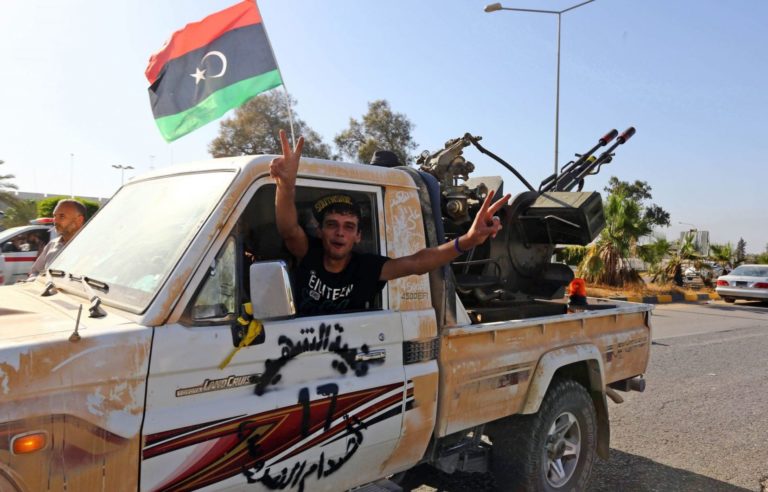 Libye : Ayant tué des manifestants en 2011 , 45 miliciens sont condamnés à mort