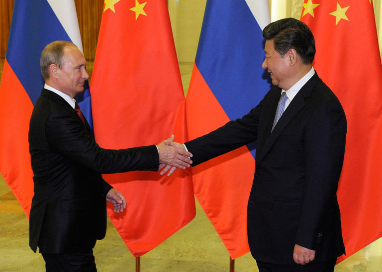 Vladimir Poutine et Xi Jinping inaugurent le premier gazoduc russo-chinois