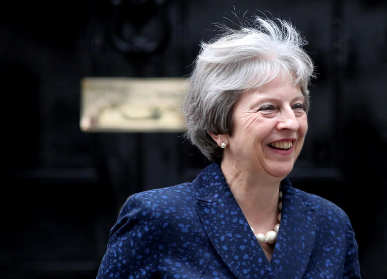 Brexit: Les dirigeants européens ont accru la pression sur Theresa May
