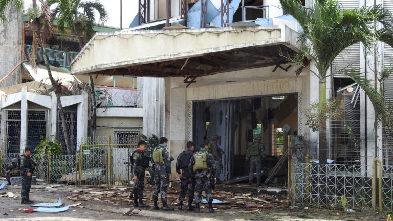 Philippines: EI revendique le double attentat frappant une cathédrale