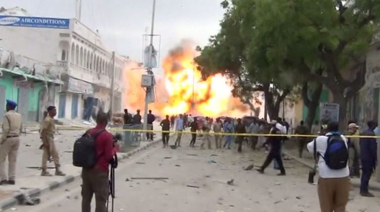 Forte explosion dans le centre de Mogadiscio, en Somalie