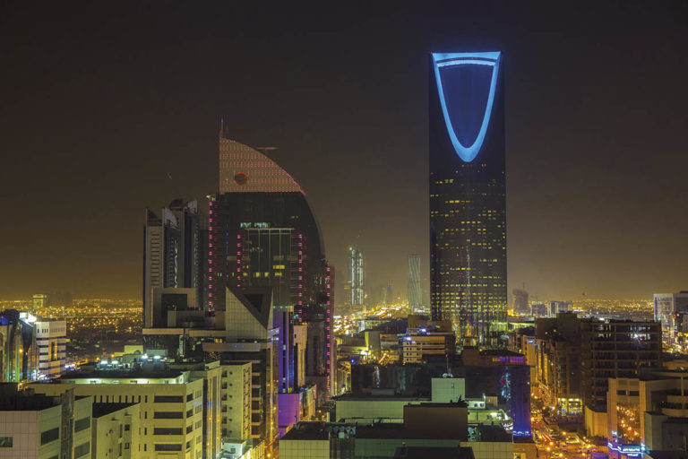 Arabie Saoudite: Deux missiles interceptés dans le ciel au-dessus de Riyad