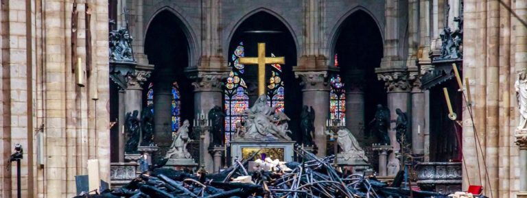 Que vont devenir les œuvres de Notre-Dame après avoir échappé aux flammes?