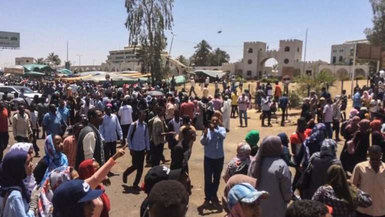 Soudan : « La marche du million pour une autorité civile » commence
