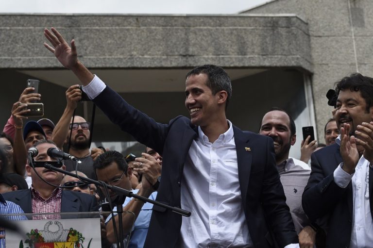 Négociations entre le pouvoir politique et l’opposition en Venezuela