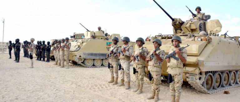 Egypte: 10 soldats tués lors d’affrontements au Sinaï