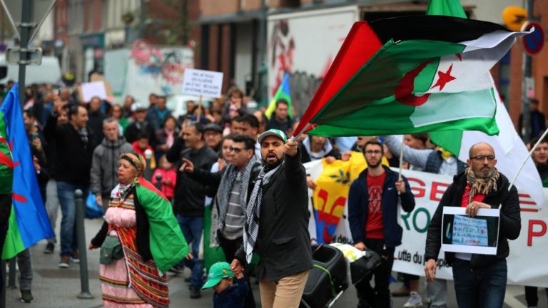 Algérie: conférence unitaire de la contestation à Alger