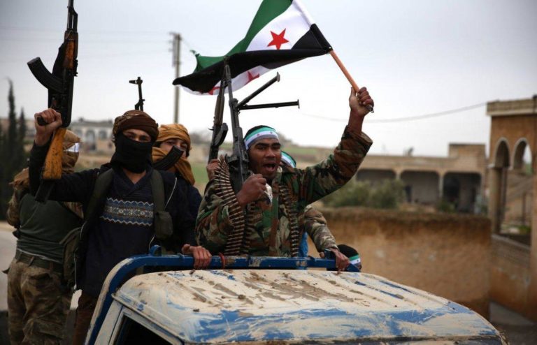 L’opposition syrienne lance une opération terrestre pour repousser une offensive du régime d’Al-Assad dans le Rif d’Alep