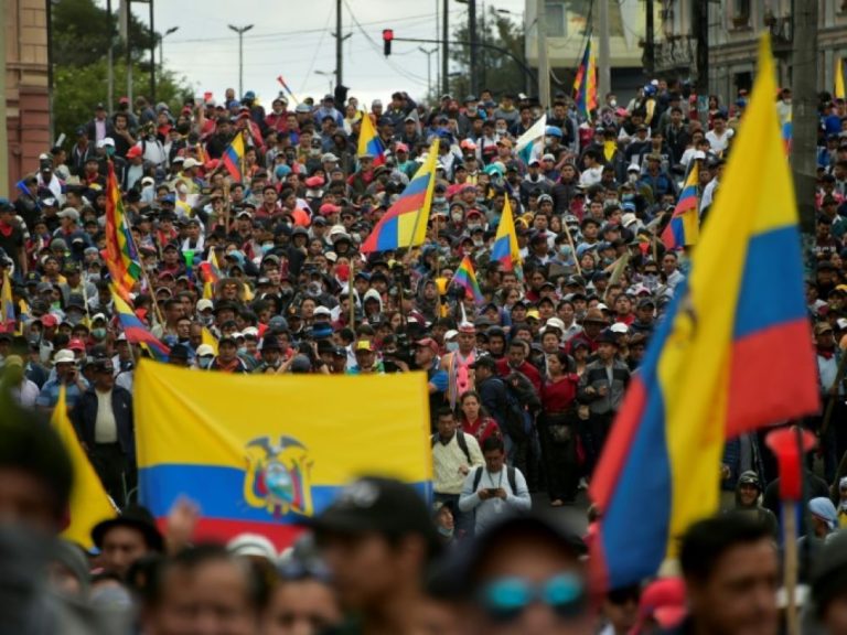 Equateur : des émeutes font 5 morts dans une manifestation