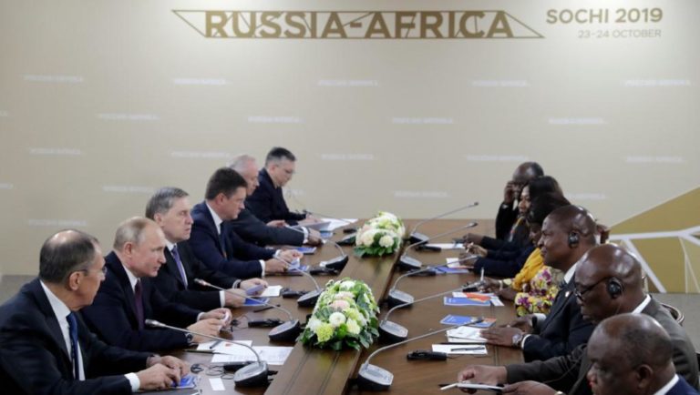 Sommet Afrique-Russie: Poutine veut doubler les échanges commerciaux