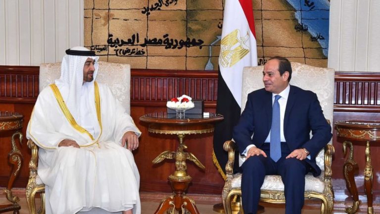Suivant les conseils de ben Zayed, al-Sissi éloigne son fils de la scène politique égyptienne  