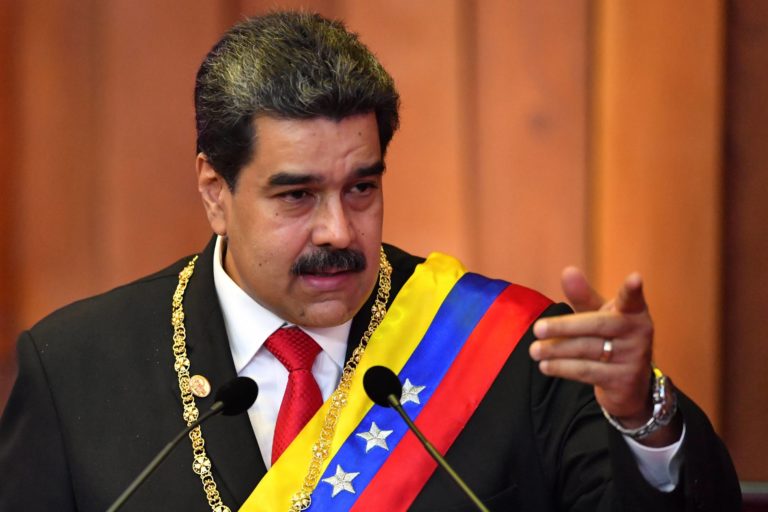 Crise au Venezuela: Maduro invite l’UE et l’ONU à accompagner des discussions avec l’opposition