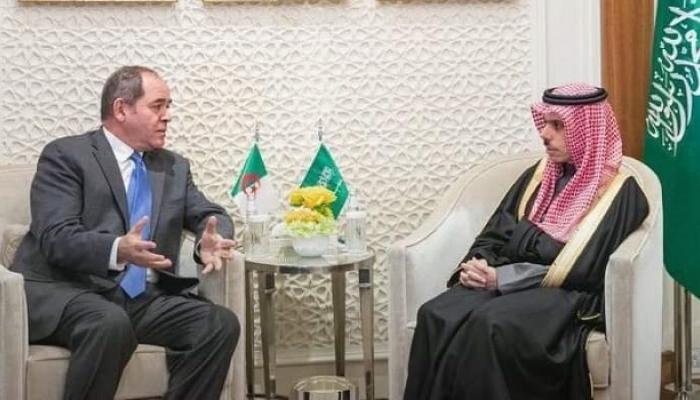 Alger reçoit le ministre saoudien des Affaires étrangères et le dossier libyen est au cœur des discussions
