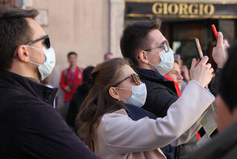 L’Europe est désormais «l’épicentre» de la pandémie de coronavirus, selon l’OMS
