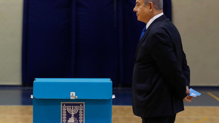 Elections législatives en Israël: le parti de Netanyahu en tête
