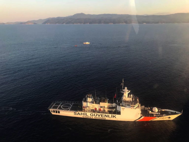 La garde côtière turque empêche un bateau grec d’intercepter les migrants