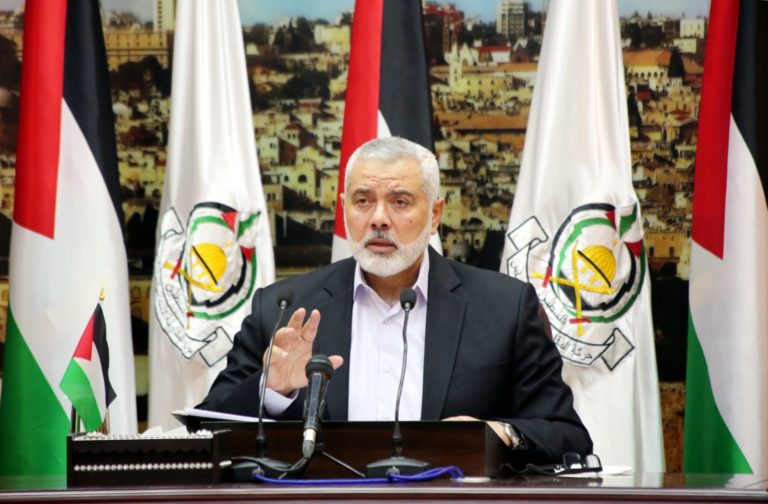 Le Hamas critique le ministre émirati des Affaires étrangères qui associe le mouvement de résistance au terrorisme