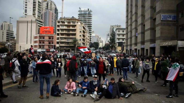 Liban/Coronavirus: Manifestation de la faim, malgré le couvre-feu