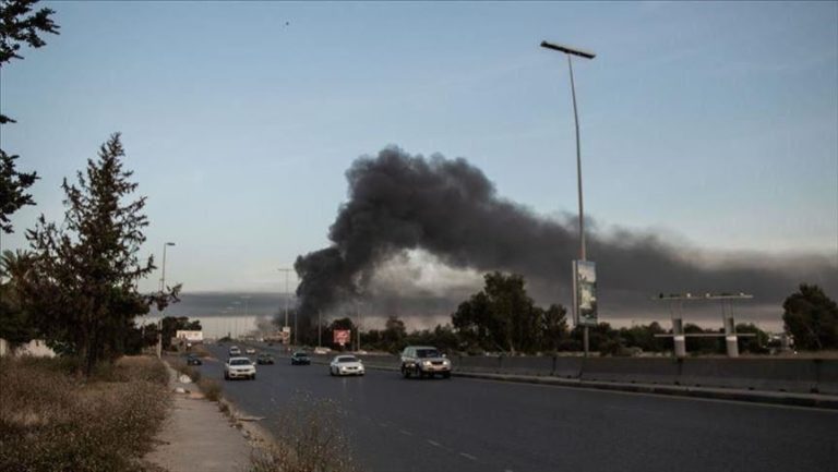 Libye: les forces militaires visent les positions de la milice de Haftar à l’aéroport de Tripoli