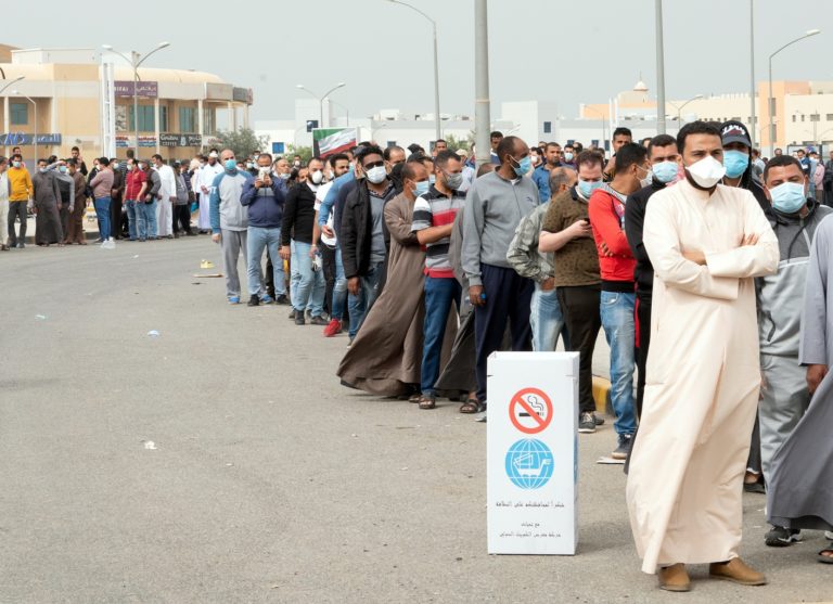 Le Koweït prend en charge les frais de rapatriement et d’isolement des Égyptiens voulant retourner dans leur pays