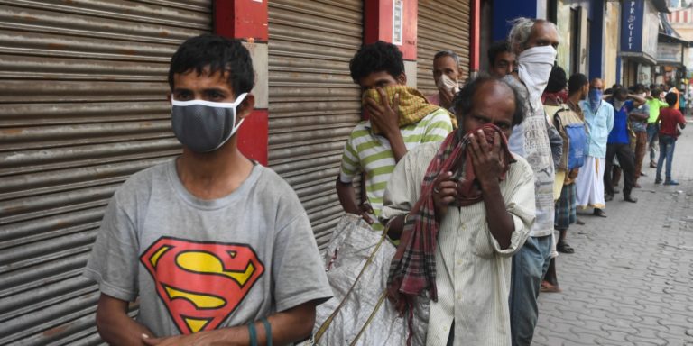 Covid-19/Inde: le bilan dépasse les 2 mille morts en 24 heures