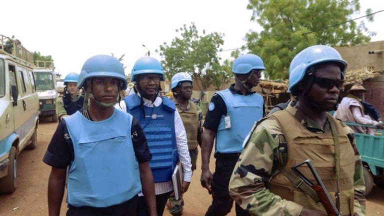 Mali: deux Casques bleus tués dans une attaque sur l’axe Tessalit-Gao