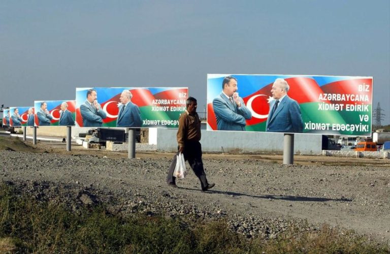 Azerbaïdjan : le Parlement déclare l’état de guerre dans certaines villes et régions du pays