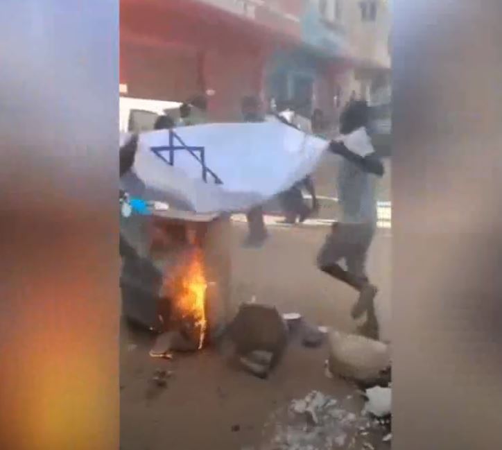 Soudan: des dizaines protestent contre la normalisation de leur gouvernement avec Israël