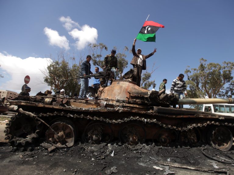 Suite aux accusations américaines, les Émirats arabes unis se disent prêts à collaborer pour installer la paix en Libye
