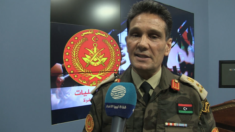«12 bus de mercenaires et de Janjaweeds sont de retour à Syrte», affirme l’armée libyenne