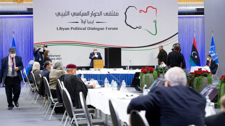 Libye : Le ministre de la Défense et le chef de la région militaire de l’ouest saluent le élus pour les postes souverains
