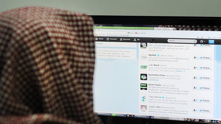 Bientôt dans un film, comment les autorités saoudiennes espionnent les opposants du régime, sur Twitter