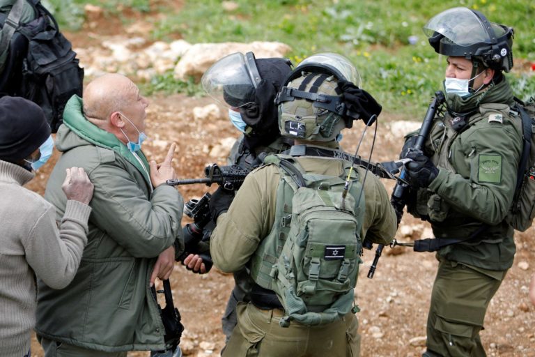 L’armée israélienne procède à l’arrestation de 23 Palestiniens en Cisjordanie