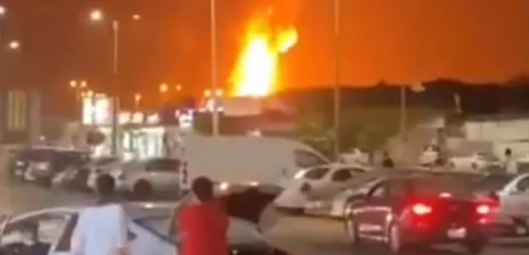 Arabie saoudite: une installation pétrolière incendiée suite au tir d’un projectile