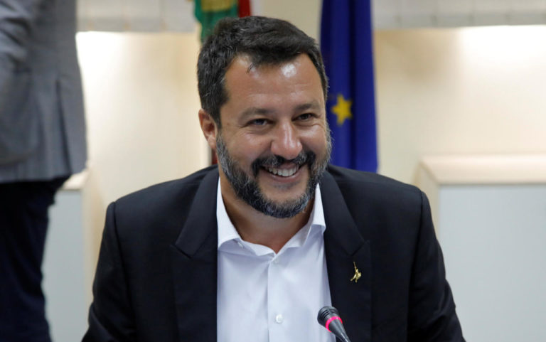 L’ancien ministre italien de l’Intérieur sera jugé pour avoir bloqué des migrants en mer en 2019