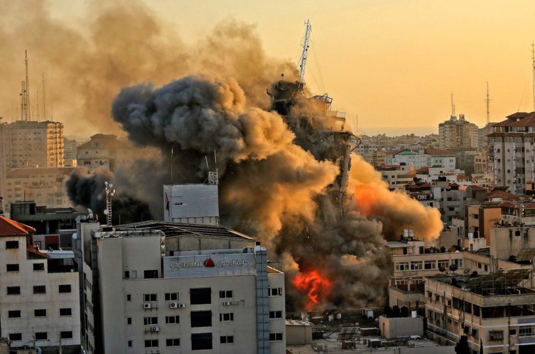 L’Associated Press se dit « choquée et horrifiée » par l’attaque israélienne contre son bureau à Gaza