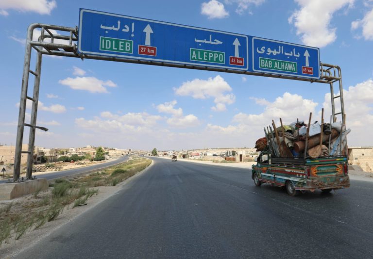 Syrie: Les Nations unies envoient 62 camions d’aides humanitaires à Idleb