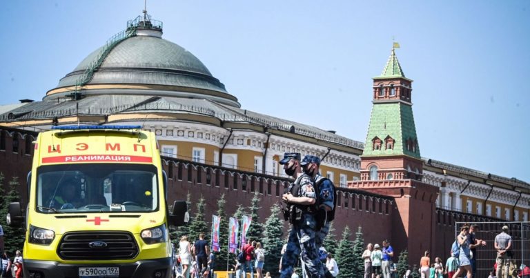 Covid-19 : la Russie enregistre son plus lourd bilan quotidien de décès