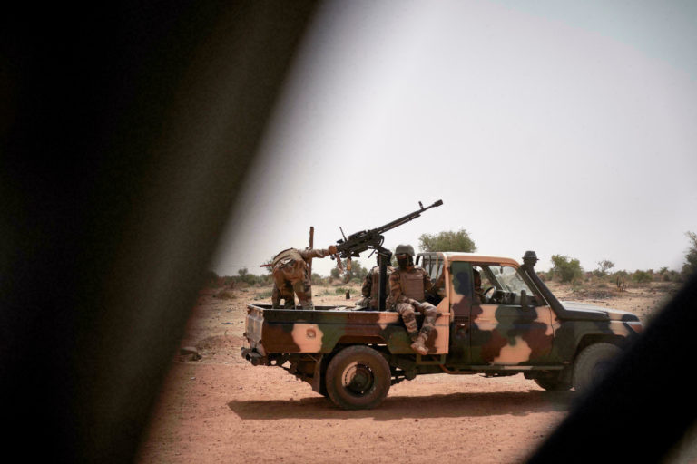 La Russie fournit des armes et des hélicoptères au Mali
