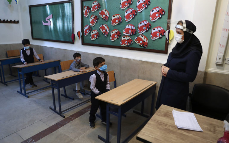 Iran: les enseignants dans la rue pour protester contre l’inflation et les bas salaires