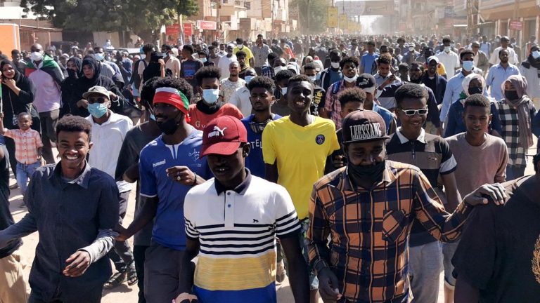 Soudan: 3 morts lors des manifestations hostiles à l’armée