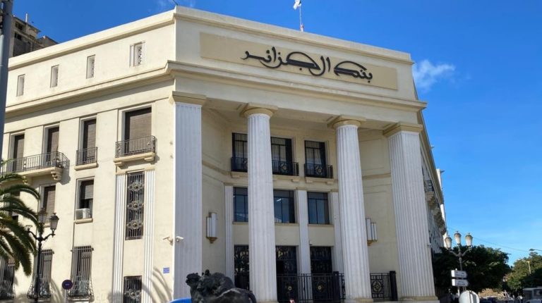 Algérie : Tebboune limoge le gouverneur de la Banque d’Algérie