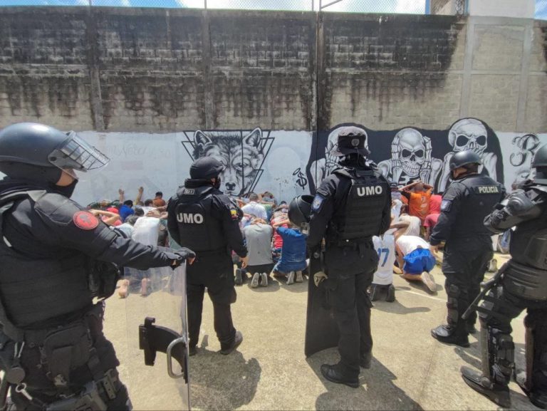Équateur : Au moins 43 morts dans une émeute de prisonniers