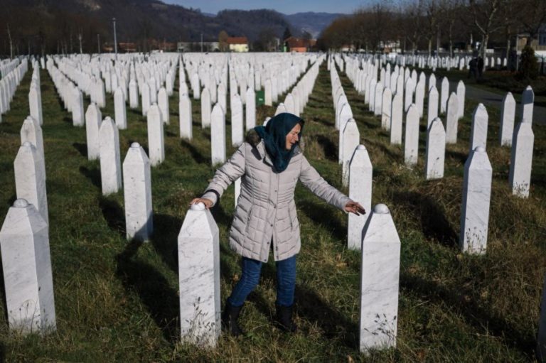 Les Nations Unies affirment leur solidarité avec les victimes du génocide de Srebrenica