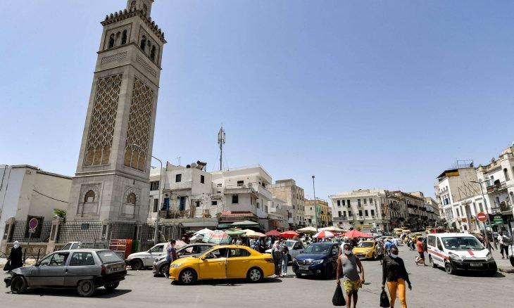 Tunisie : Un imam en congé forcé pour avoir lu un passage du Coran avec le mot «mounkaliboun»