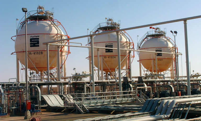 Algérie: Tebboune table sur l’exportation de 100 milliards de m3 de gaz vers l’Europe en 2023