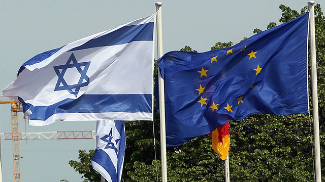 Journal israélien : L’Union européenne gèle la coopération avec la police israélienne