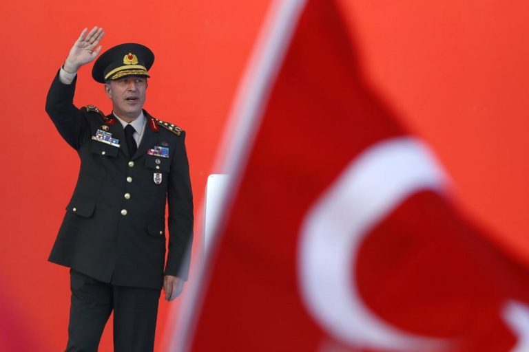 Le ministre turc de la Défense: 2557 soldats de l’armée syrienne neutralisés a à Idleb