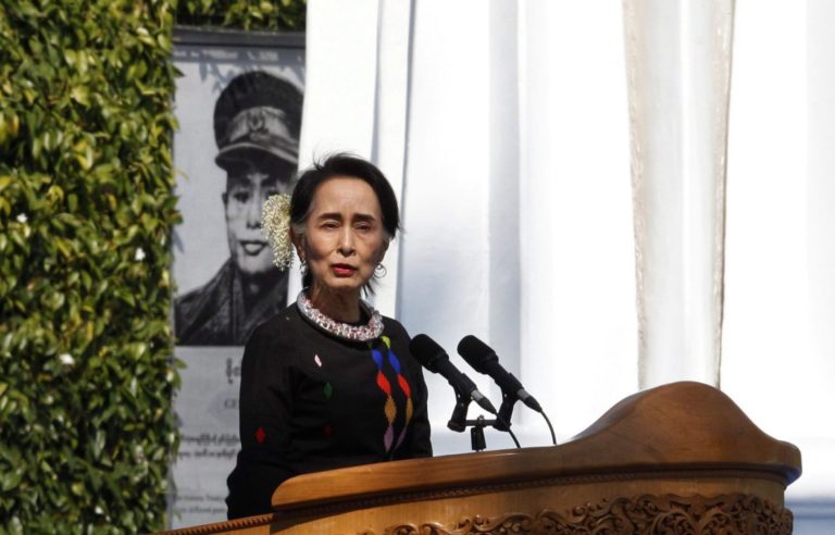 Birmanie : Aung San Suu Kyi est pour l’ emprisonnement de journalistes de Reuters
