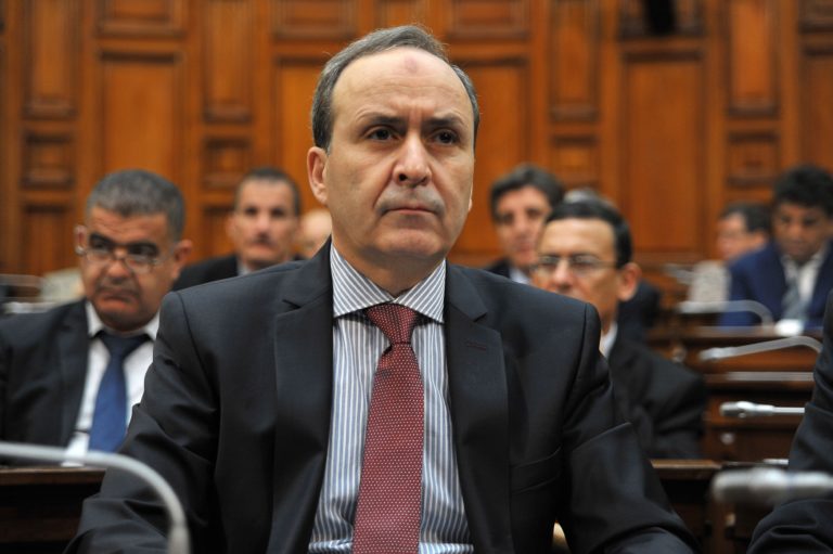 Algérie: Le ministère de la Santé  a rencontré de nombreuses difficultés dans la gestion des crises du secteur